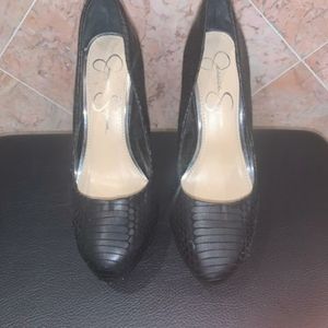 Jessica Simpson Black Snakeskin Stiletto Heels Nelson size 6
